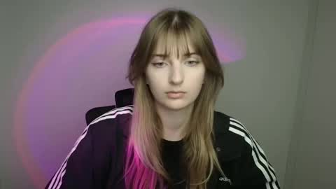 Karla online show from 09/21/25, 11:12