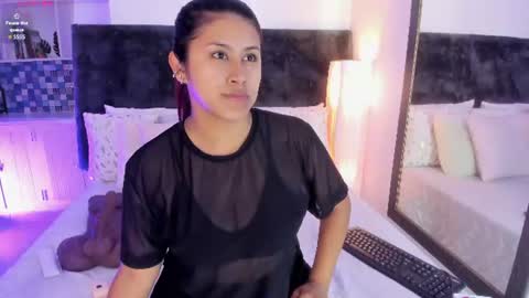 Snapshot of karla_gonzaless chatting on 07/19/26, 12:20 Karla Gonzaless online show from 07/19/26, 12:20
