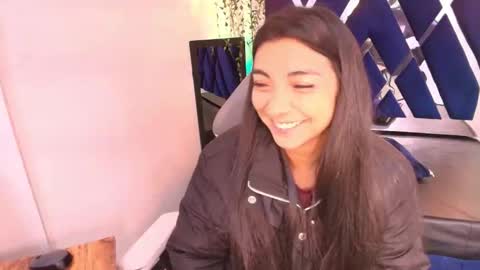 Karla  online show from 09/18/25, 11:12