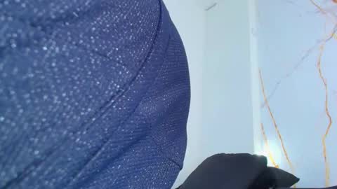 karla_hilton1 online show from 01/18/26, 11:36