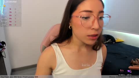 Snapshot of karla_honey_ chatting on 12/11/24, 05:15 Karla online show from 12/11/24, 05:15