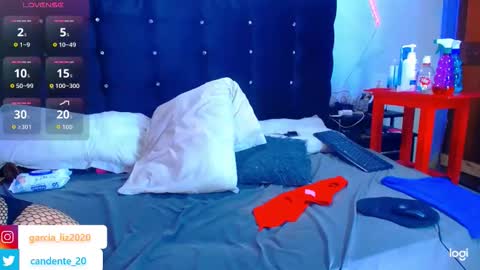 karla_lane18 online show from 04/28/26, 07:02