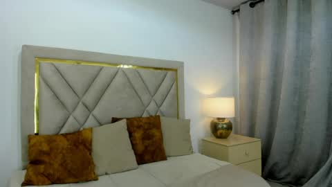 karla_queen7 online show from 04/13/26, 11:16