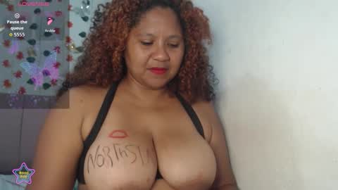 Snapshot of karla_rodriguez0 chatting on 02/28/26, 04:52 Karla online show from 02/28/26, 04:52