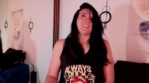 karla online show from 11/13/25, 03:55