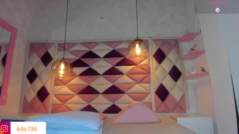 karolina  online show from 03/10/25, 09:21