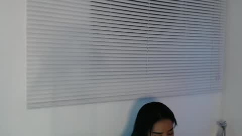 KARLA ARANGO online show from 10/22/25, 12:33