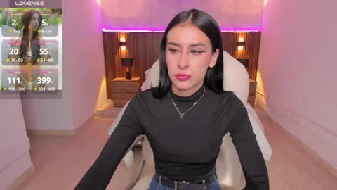 Karlaa  online show from 04/22/26, 11:01