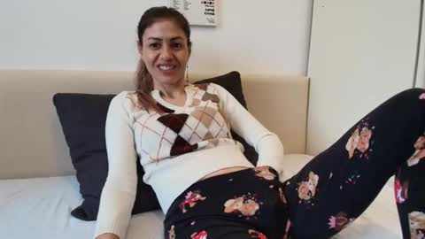 Crystyna online show from 03/31/26, 07:42