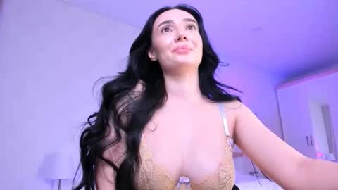 Snapshot of karli_grei chatting on 10/05/25, 05:44 karli_grei online show from 10/05/25, 05:44