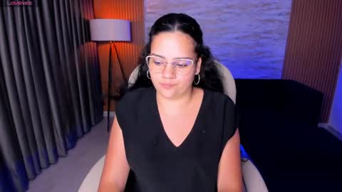 Snapshot of karlie_small chatting on 07/18/26, 03:22 Karli online show from 07/18/26, 03:22
