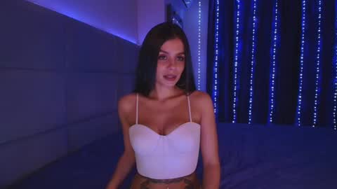 Karlijn online show from 10/22/25, 07:57