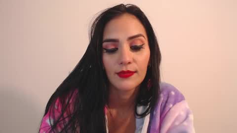 Snapshot of karlota_hank chatting on 12/23/24, 12:08 Karlis online show from 12/23/24, 12:08