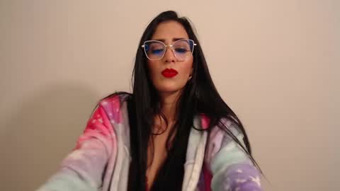 Snapshot of karlota_hank chatting on 12/27/24, 05:52 Karlis online show from 12/27/24, 05:52