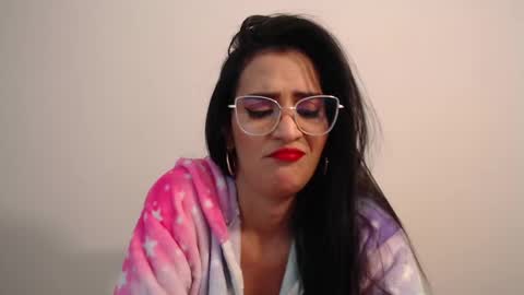 Snapshot of karlota_hank chatting on 01/17/25, 06:26 Karlis online show from 01/17/25, 06:26