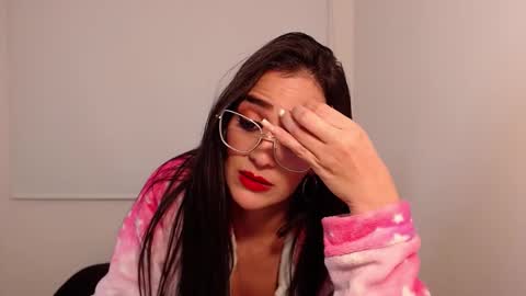 Snapshot of karlota_hank chatting on 01/28/25, 09:08 Karlis online show from 01/28/25, 09:08