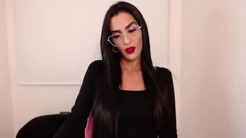 Snapshot of karlota_hank chatting on 03/12/25, 05:57 Karlis online show from 03/12/25, 05:57