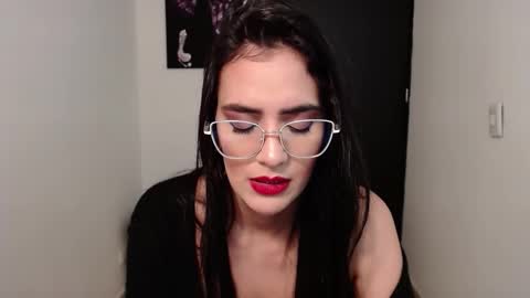 Snapshot of karlota_hank chatting on 11/21/25, 07:07 Karlis online show from 11/21/25, 07:07