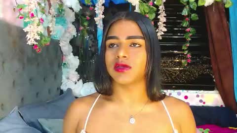 KARLY.  online show from 09/22/25, 04:36