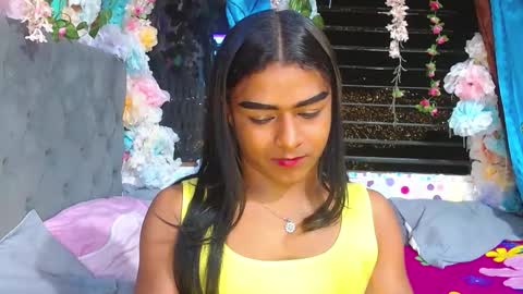 KARLY.  online show from 12/20/25, 08:21