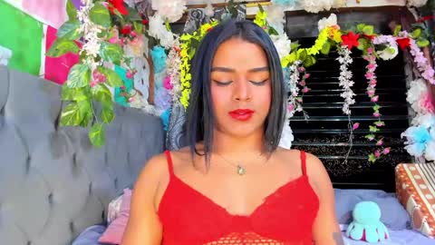 Snapshot of karly_coffe chatting on 06/03/26, 06:49 KARLY. online show from 06/03/26, 06:49