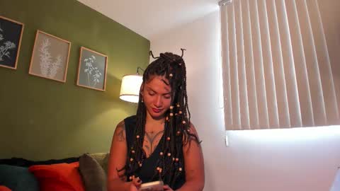 Karlye online show from 11/10/25, 04:50