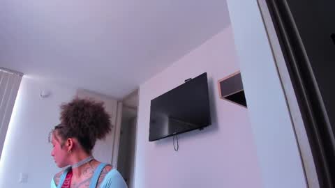 Karlye online show from 05/31/26, 06:09