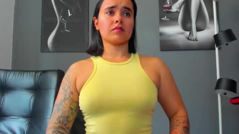   online show from 11/19/25, 04:40