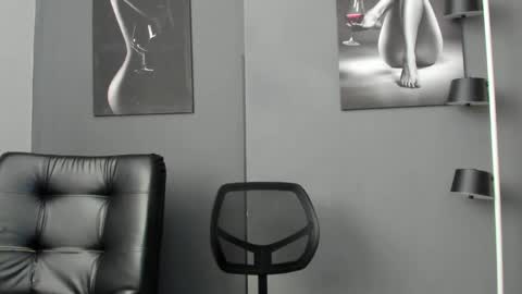   online show from 04/22/26, 04:08