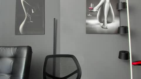   online show from 05/28/26, 04:48