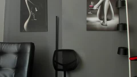   online show from 06/11/26, 04:05