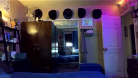 Karlykox online show from 05/06/26, 10:04