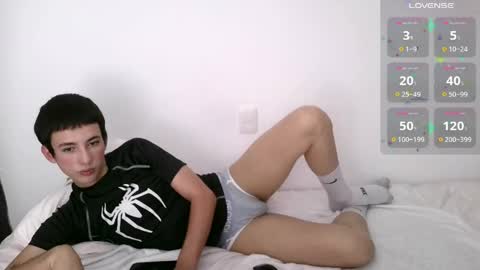 Snapshot of karma_rich chatting on 05/08/26, 06:57 Alex online show from 05/08/26, 06:57