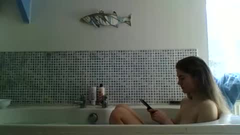 Karma Queen online show from 03/06/26, 11:17