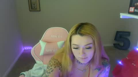 Snapshot of karmathevixen0304 chatting on 06/02/26, 07:16 karmathevixen0304 online show from 06/02/26, 07:16