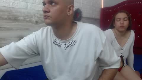 Snapshot of karol_and_paul chatting on 12/09/24, 07:50 karol and paul online show from 12/09/24, 07:50