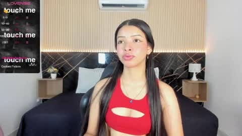 karol_cortes online show from 04/06/26, 01:01