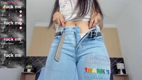 karol_cortes online show from 04/17/26, 02:53