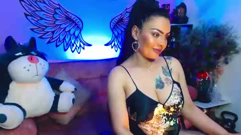 Snapshot of karol_kennedy chatting on 07/13/26, 06:05 Karol Kenedy online show from 07/13/26, 06:05