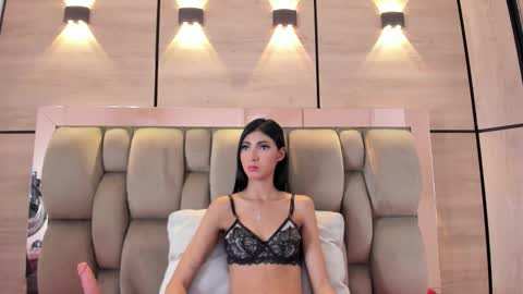  KAROL LEWIS  online show from 12/19/25, 11:50