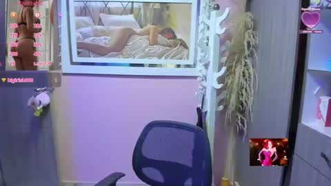 Snapshot of karol_milf__ chatting on 07/03/26, 08:48 kAROL MILF online show from 07/03/26, 08:48