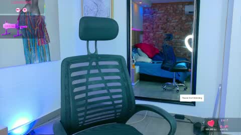 KAROL SCOTT online show from 04/01/26, 09:01