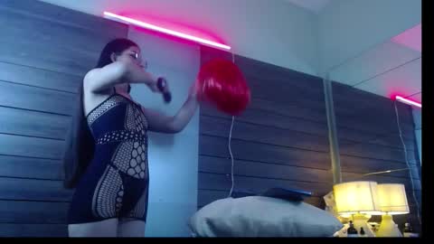 Snapshot of karol_yesenia chatting on 09/16/25, 01:45 karol_yesenia online show from 09/16/25, 01:45