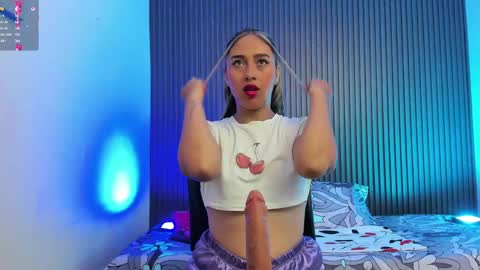 Snapshot of karola_cute_ chatting on 05/22/26, 10:32 katalina online show from 05/22/26, 10:32