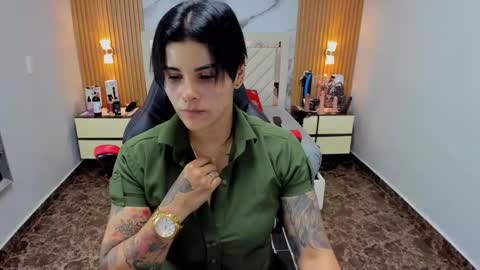 Karol and Luna online show from 12/18/25, 07:09