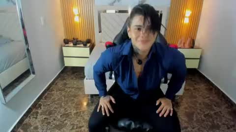 Karol and Luna online show from 06/30/26, 11:39