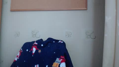 Karol  online show from 10/18/25, 08:04