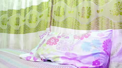 Snapshot of karoli_sanz chatting on 01/30/25, 04:37 Karolinstagram.karoli sanz online show from 01/30/25, 04:37