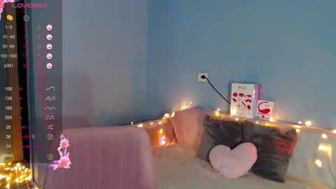 Kira online show from 03/10/26, 02:16