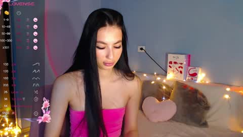 Kira online show from 04/02/26, 01:58